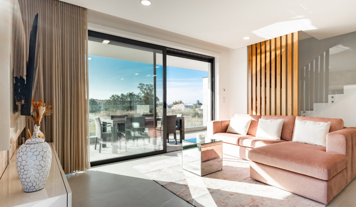 Apartamento T3 Duplex Mira-37