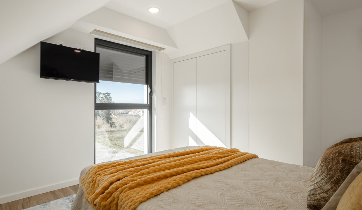 Apartamento T3 Duplex Mira-4
